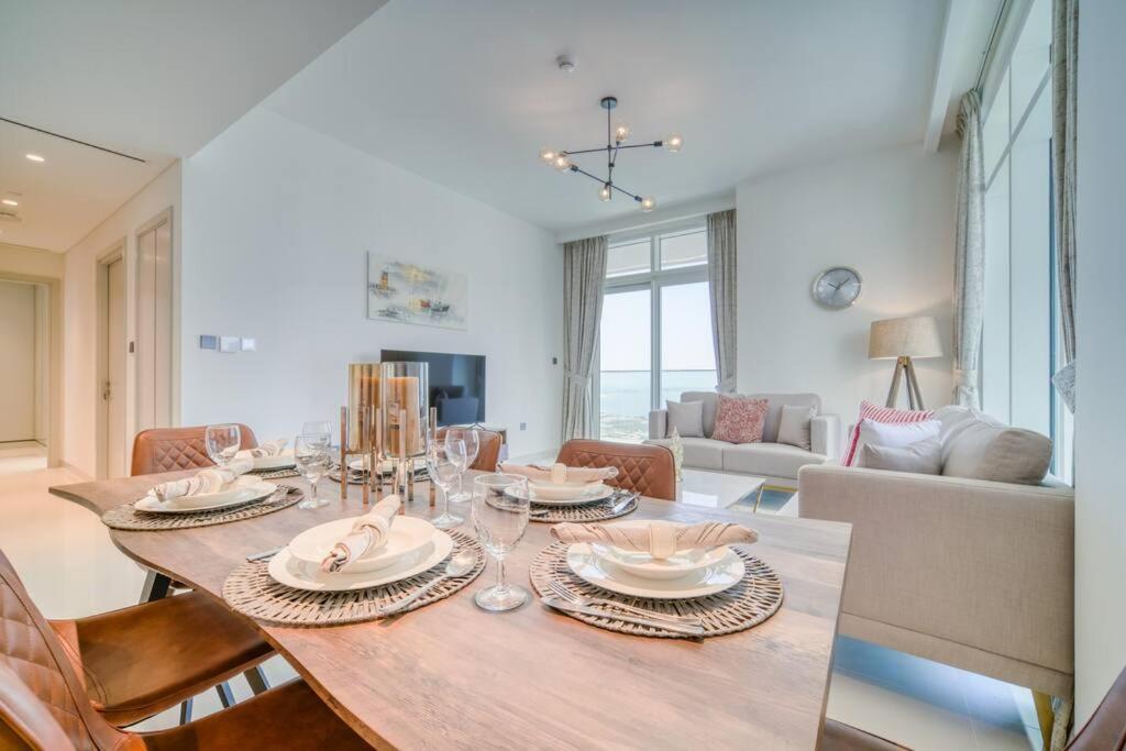 New Two Bedroom Full Sea View And Private Sunrise Bay Dubai