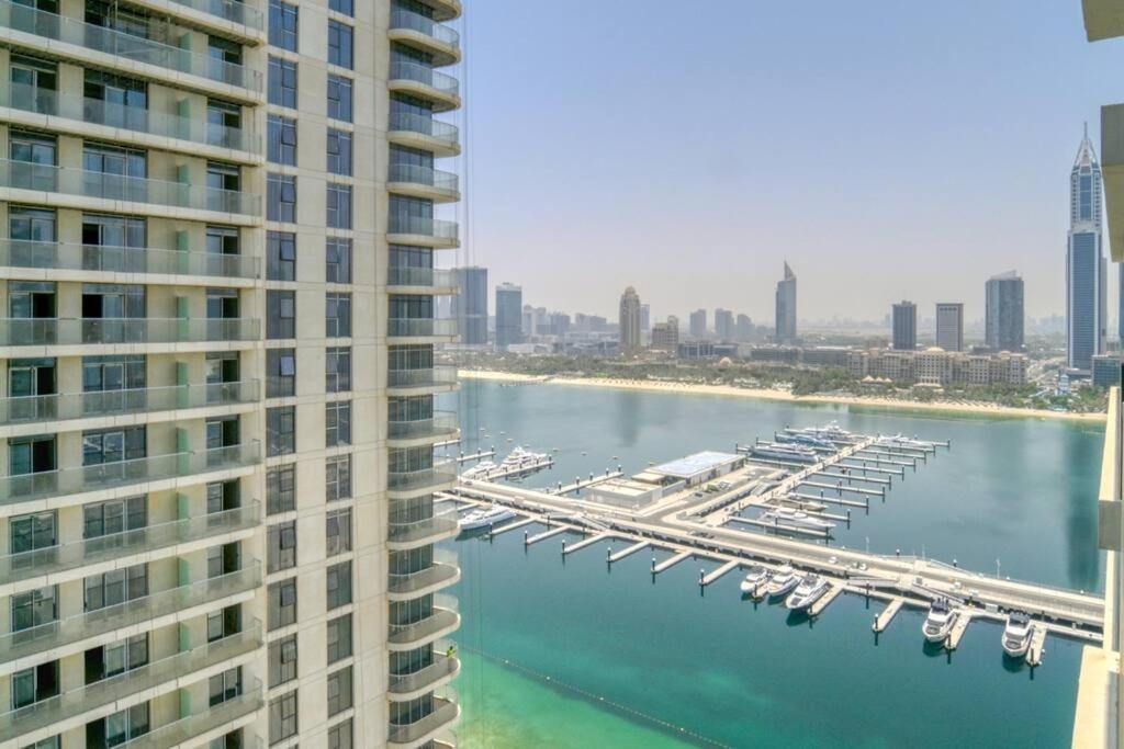 New Two Bedroom Full Sea View And Private Sunrise Bay Apartment